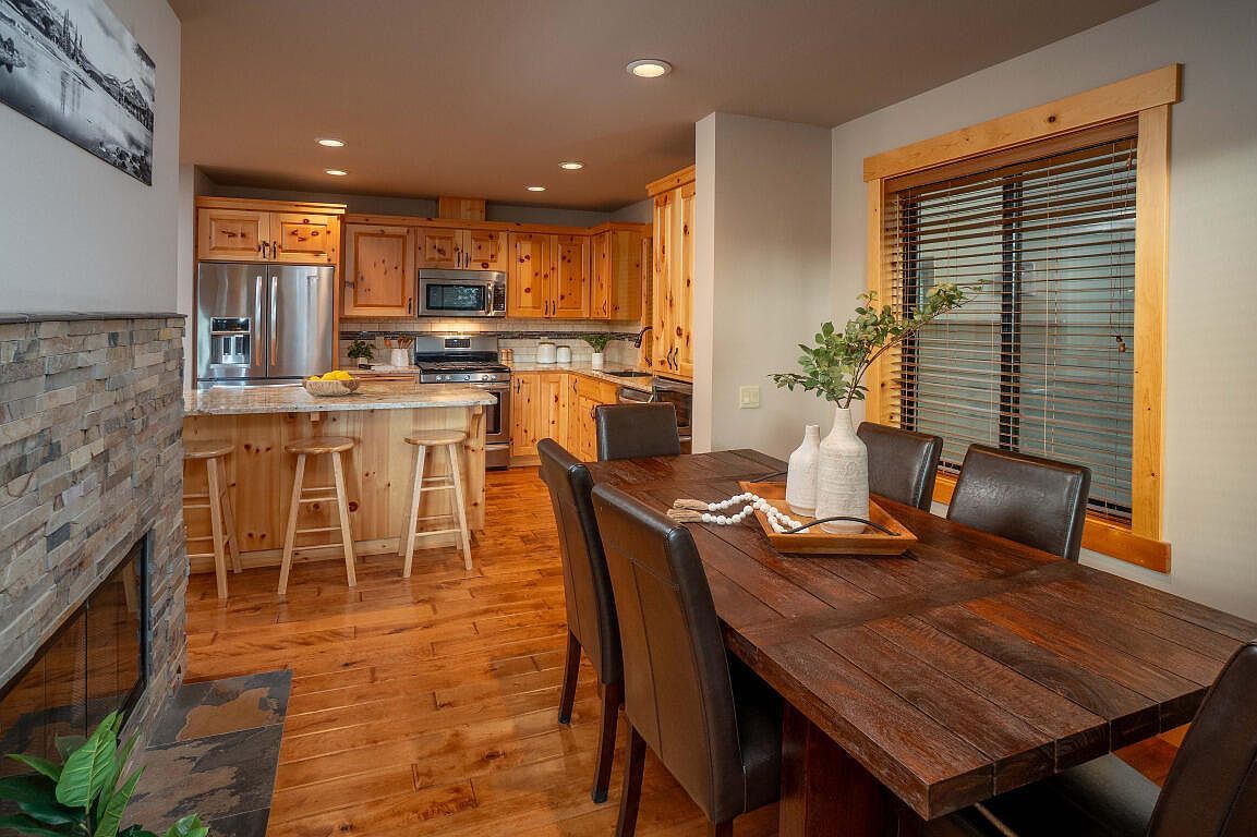 57925 Silver Fir Cir Sunriver, OR 97707  | New build