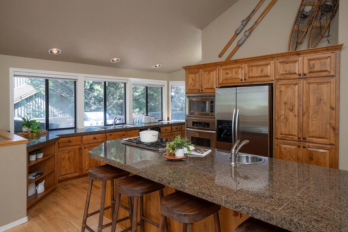 17717 Quelah Ln #4 Bend, OR 97707 | Single Family