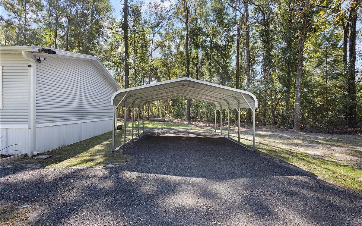 224 SW Newark Dr Fort White, FL 32038  | Single Family