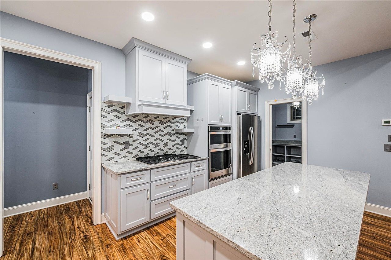 8688 Pebblestone Ln Alvaton, KY 42122  | Single Family