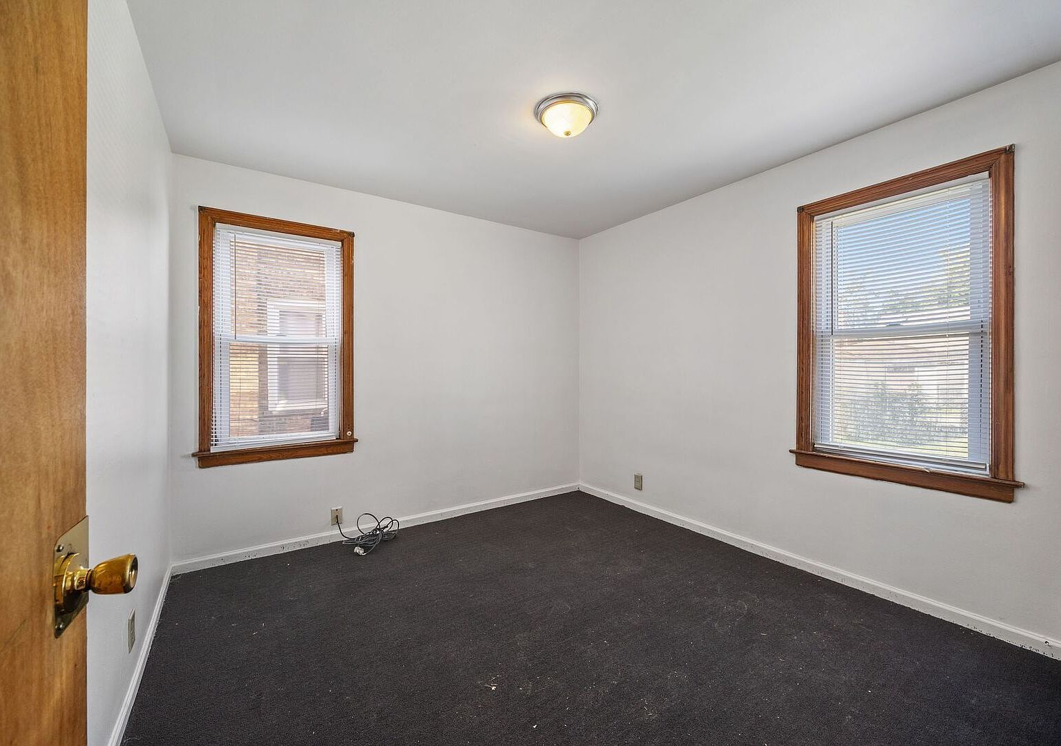 12216 S Carpenter St Chicago, IL 60643 | Single Family