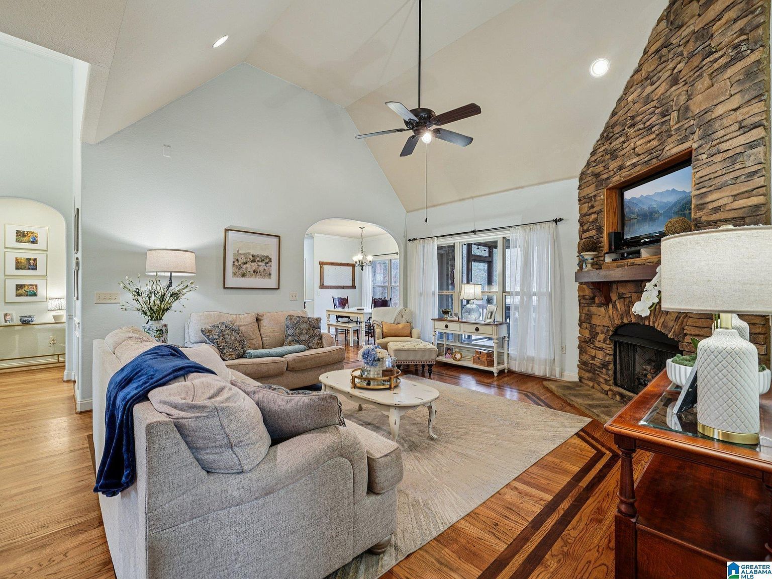 120 Flagstone Dr Chelsea, AL 35043 | Single Family