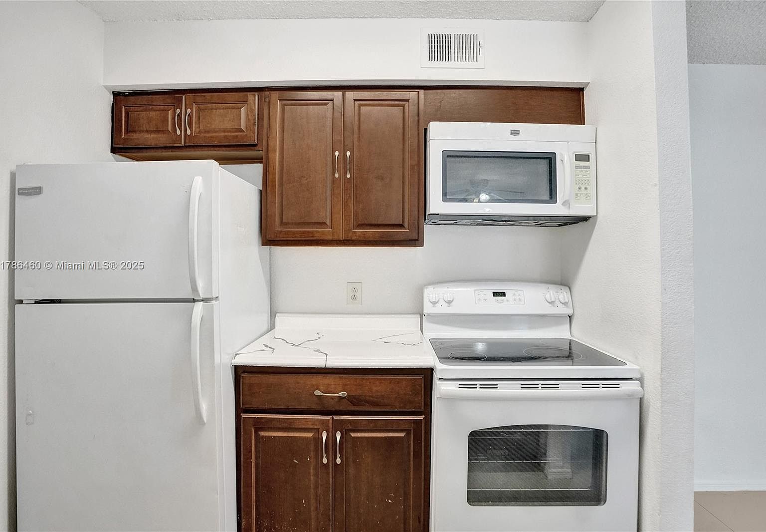 2946 S University Dr APT 7108 Fort Lauderdale, FL 33328  | Condominium