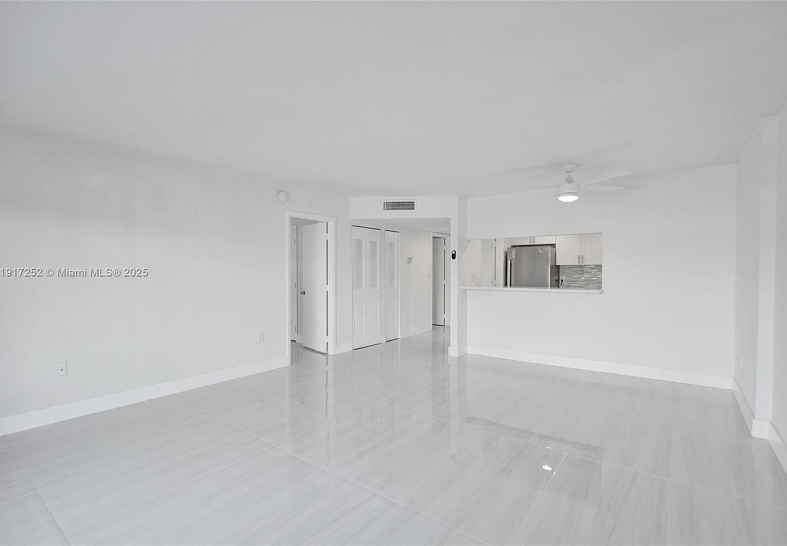 4164 Inverrary Dr APT 305 Fort Lauderdale, FL 33319  | Condominium