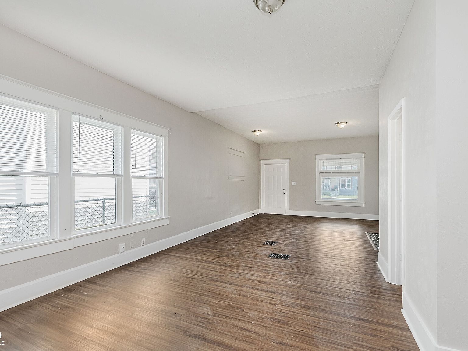 3102 Central Ave Indianapolis, IN 46205  | Multi Family