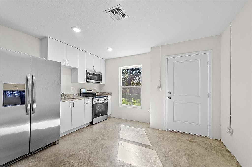 2703 Avenue G Fort Pierce, FL 34947 | Multi Family