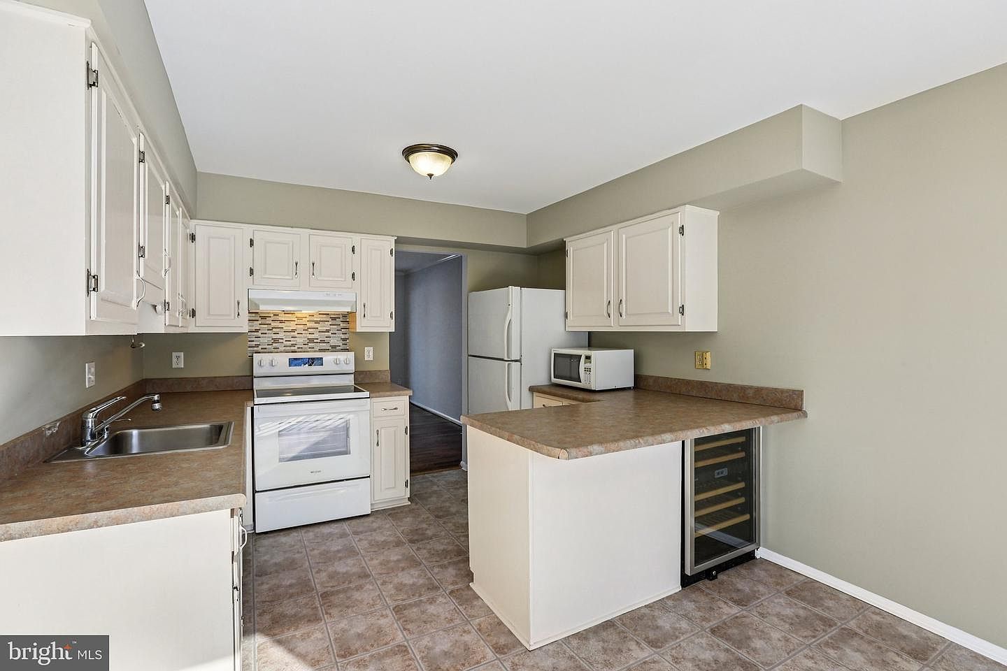 7353 Broken Staff Columbia, MD 21045  | Town Home