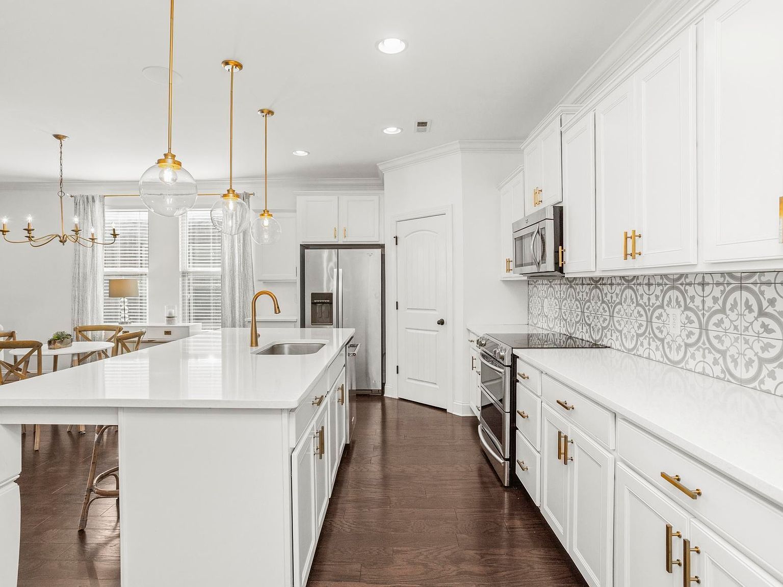 145 Ashcrest Point Hendersonville, TN 37075  | Single Family