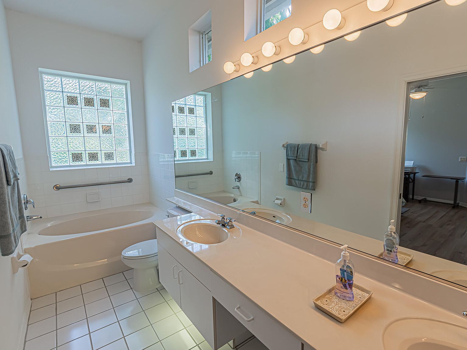 619 NW Monticello Pl Port Saint Lucie, FL 34986  | Single Family