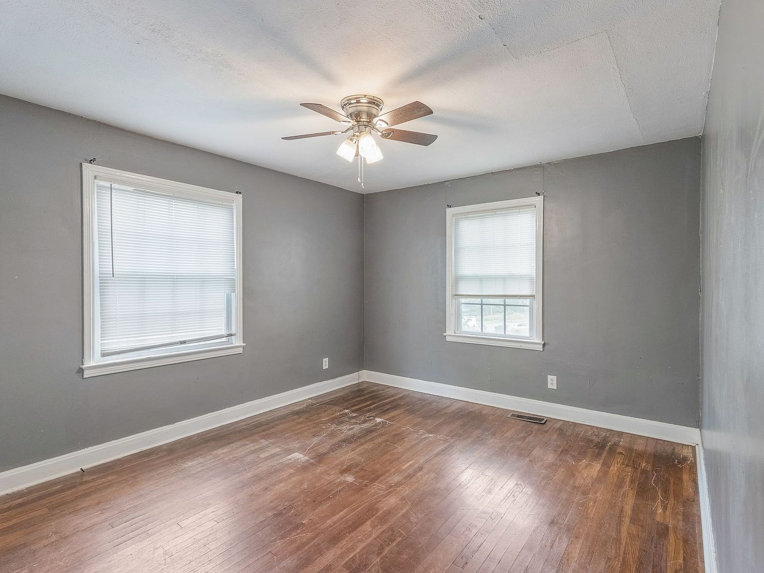 2417 Grover St Nashville, TN 37207  | Single Family