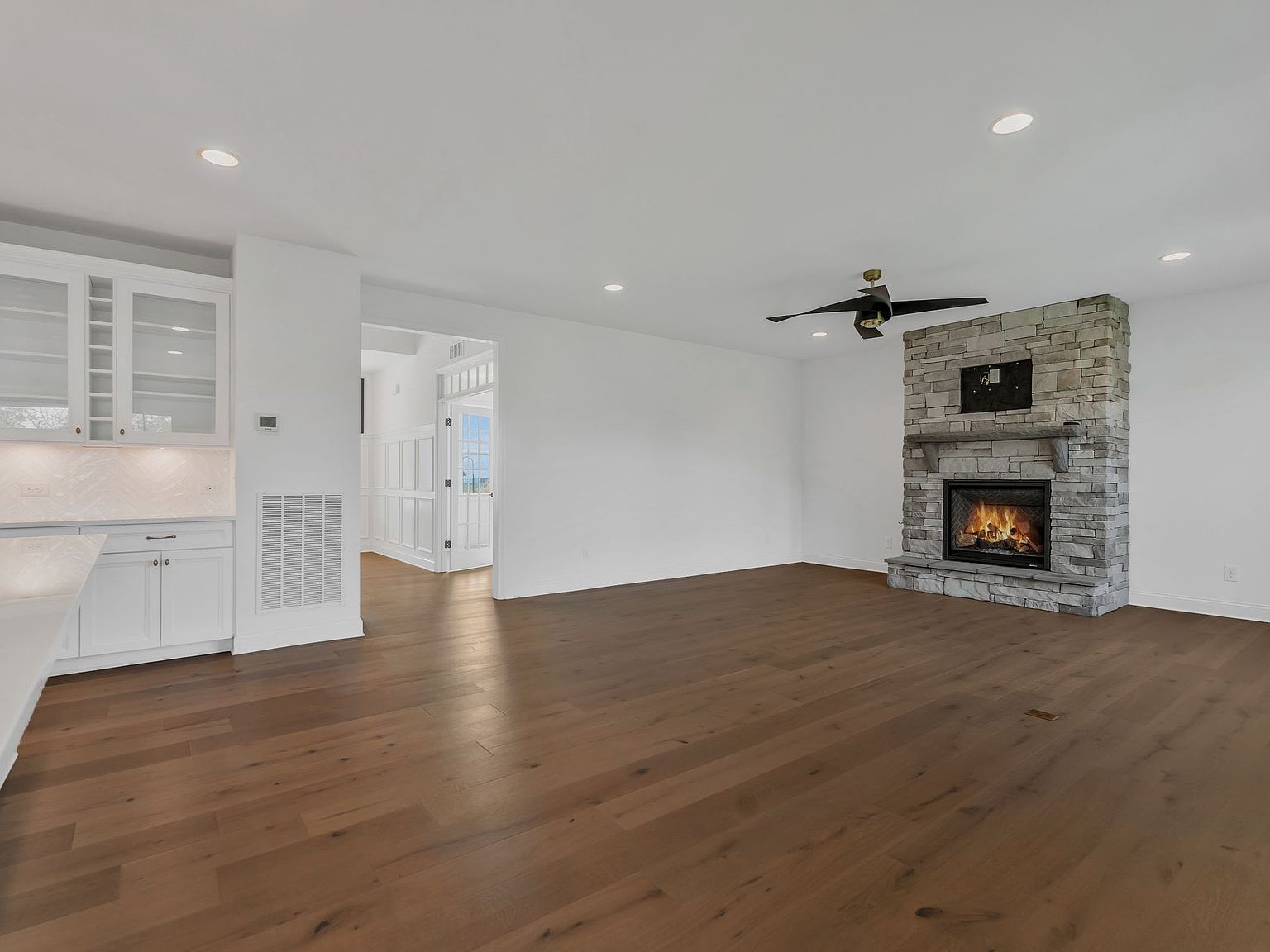 820 Westchester Cir Hendersonville, TN 37075  | Single Family