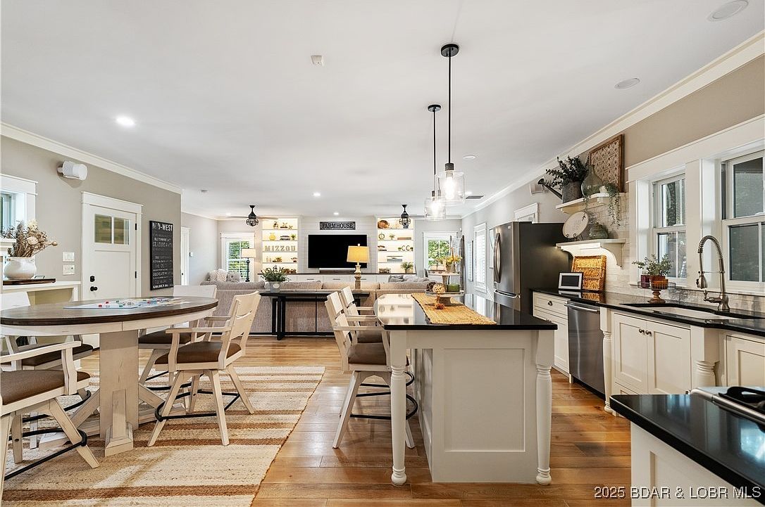 336 Cherry Hill Ln Lake Ozark, MO 65049  | Single Family