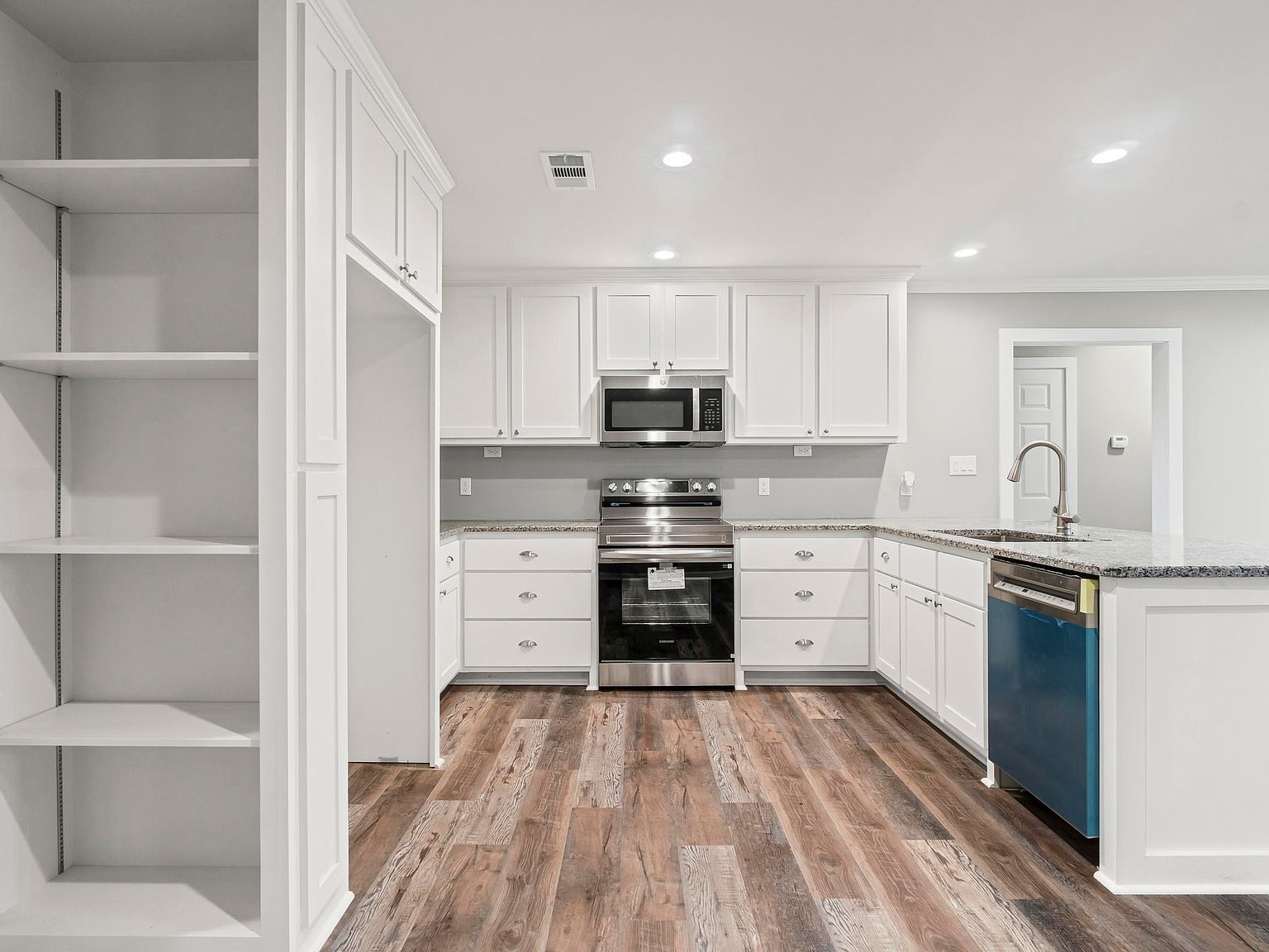 305 N Elm St Bald Knob, AR 72010 | Single Family