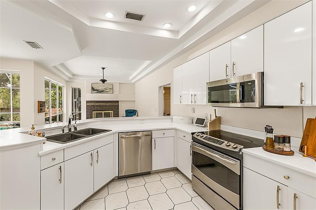 336 Ashford Ct Lake Mary, FL 32746  | Single Family