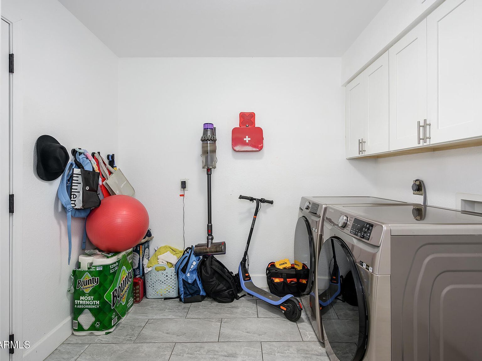 8354 E Via De Dorado Scottsdale, AZ 85258  | Single Family