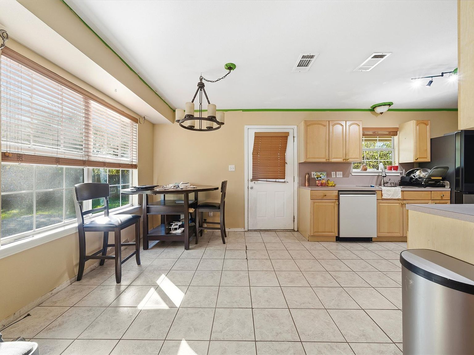 105 Snyders Trl Liberty Hill, TX 78642  | Single Family