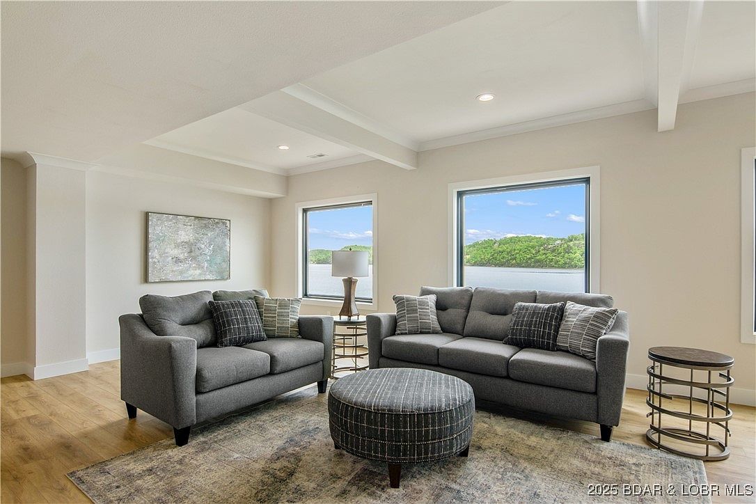 325 Mission Bay Dr Camdenton, MO 65020 | Single Family