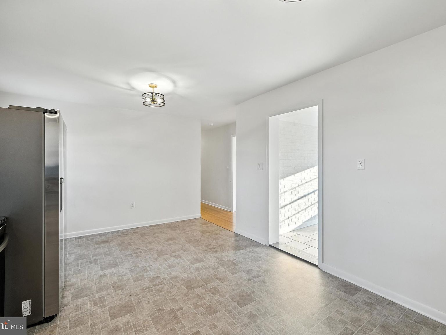 6 Charles St Luray, VA 22835  | Single Family