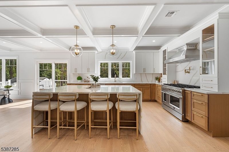 1840 Raritan Rd Scotch Plains, NJ 07076 | Single Family