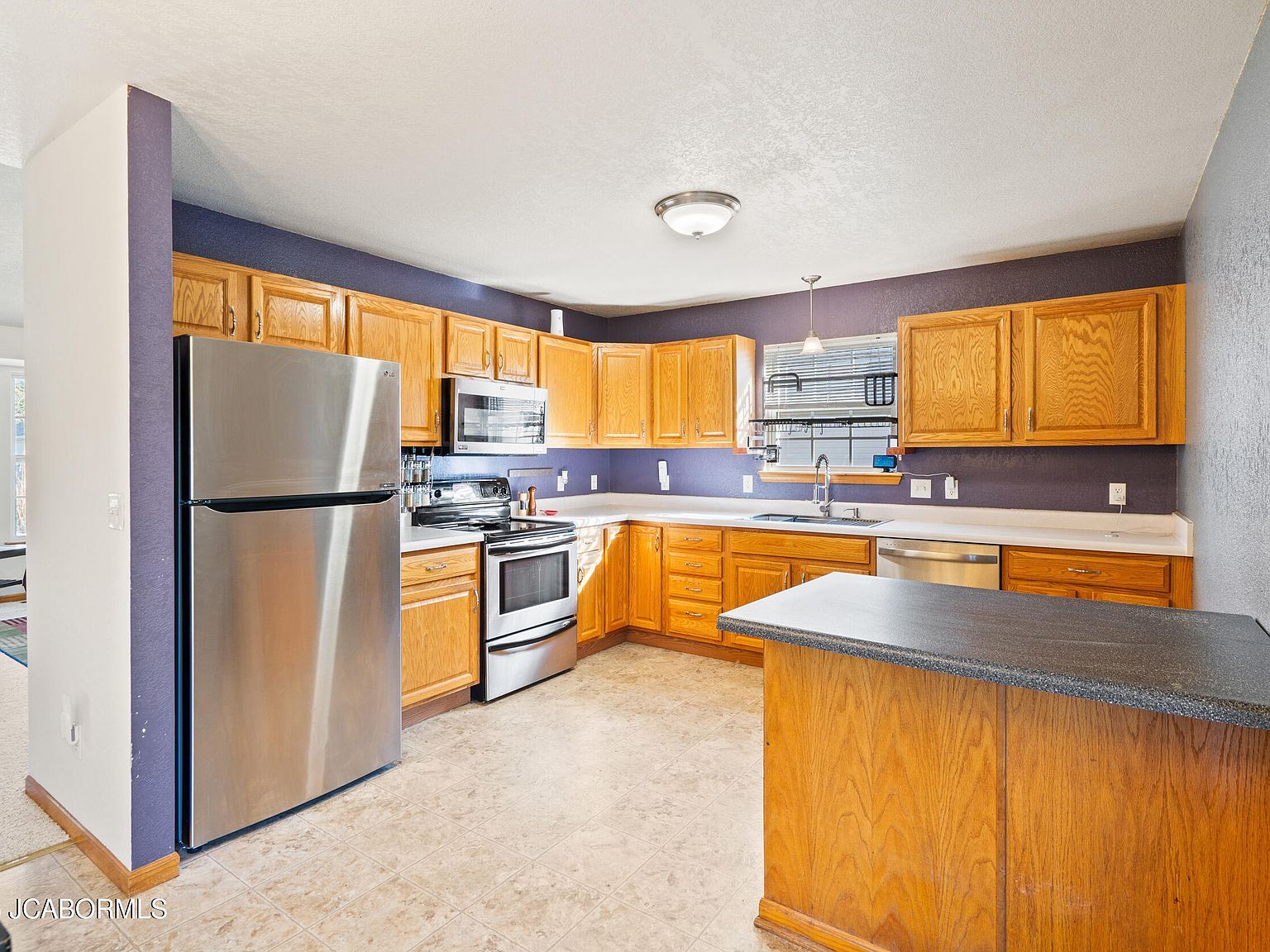 3741 Buckingham Park Jefferson City, MO 65109  | Single Family