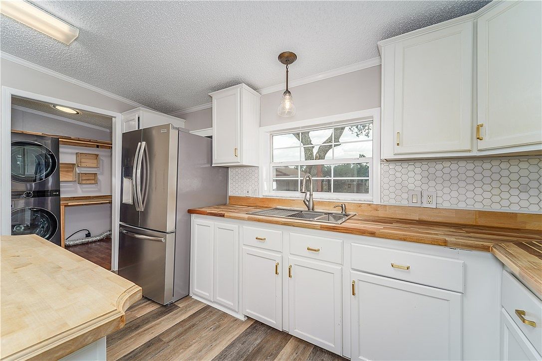 224 Oyster Cir Brunswick, GA 31523  | New build