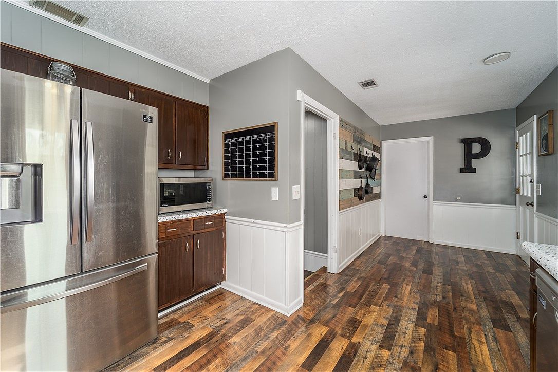 1561 Huckaby Rd Waycross, GA 31503  | Single Family