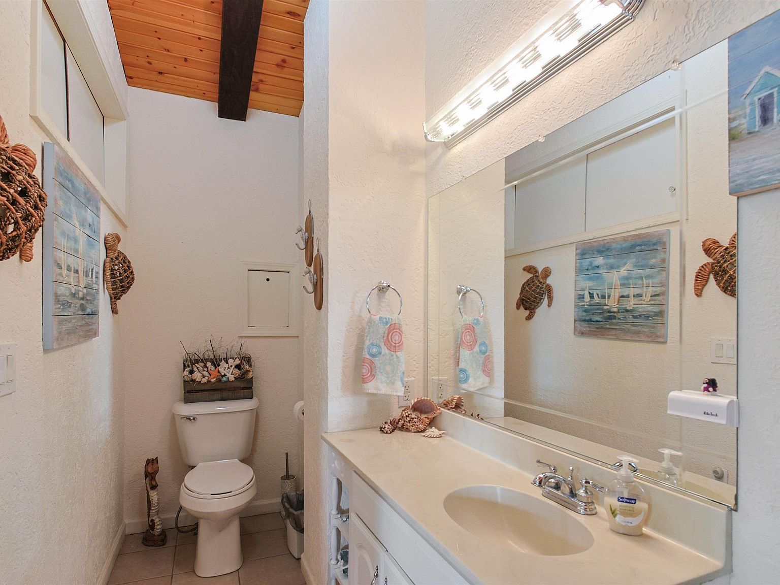 2115 N Lick Creek Rd Goreville, IL 62939  | Single Family