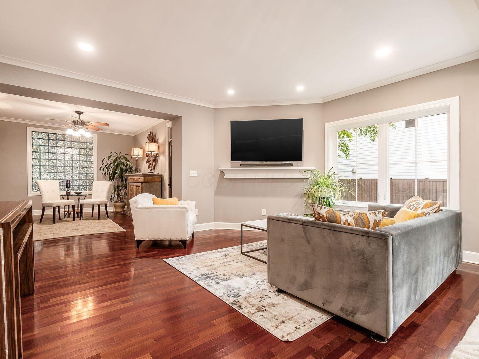 487 E Beck St Columbus, OH 43206  | Single Family