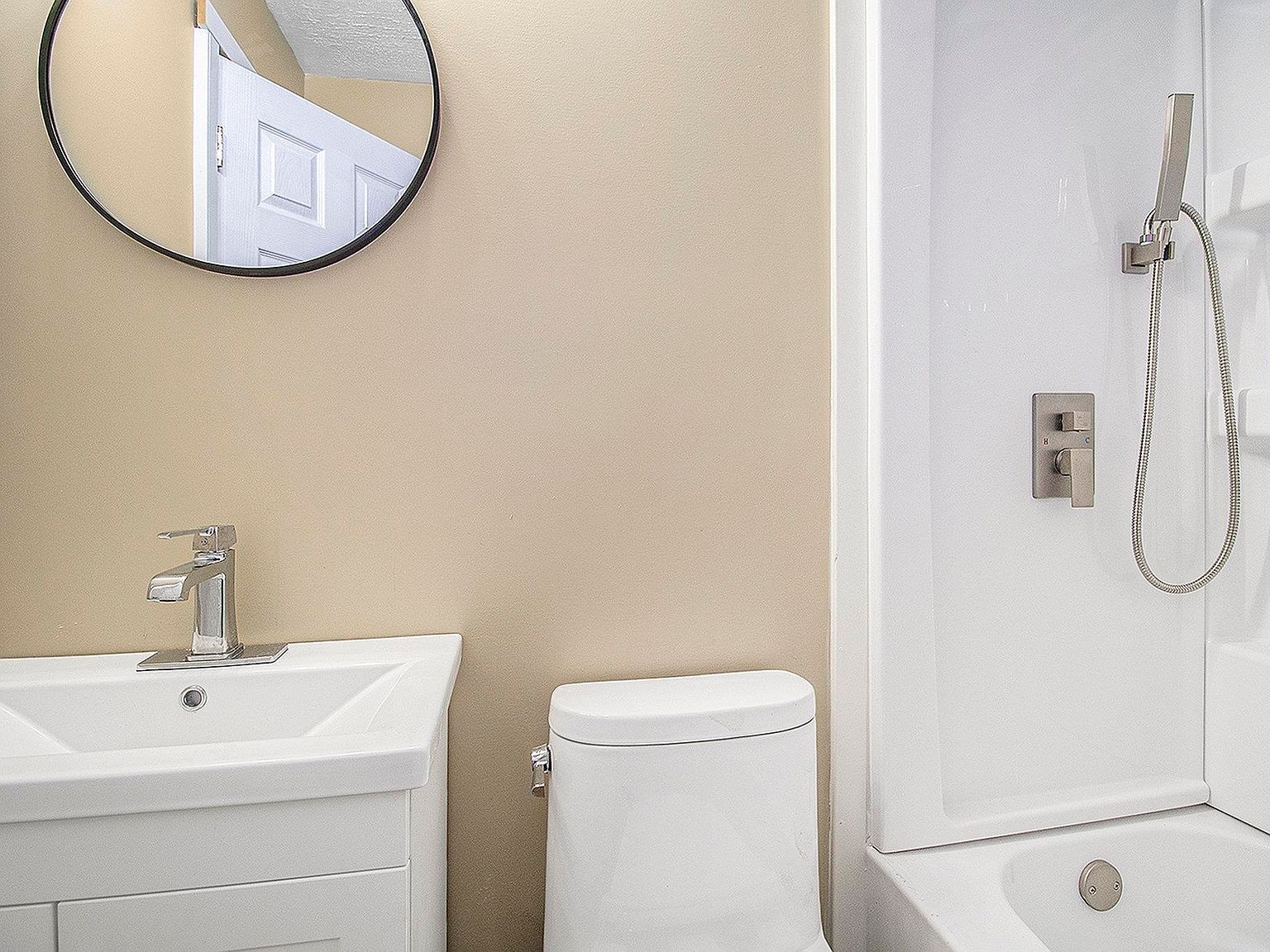 54290 Northwood Dr Elkhart, IN 46514  | Single Family