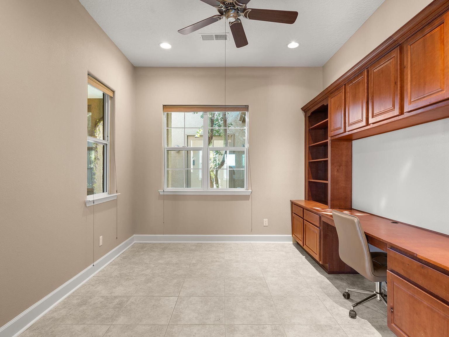 370 Zuni River Cir SW Los Lunas, NM 87031 | Single Family