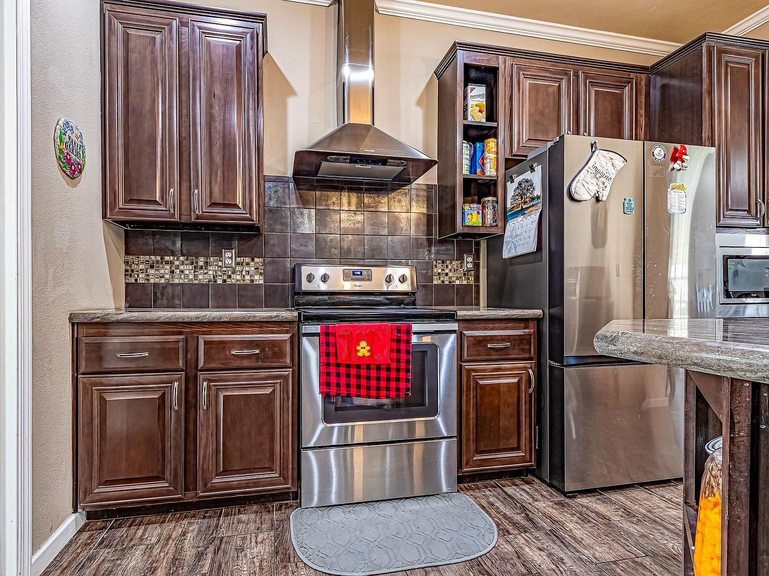 120 Mary Dr Huntsville, TX 77320 | Single Family