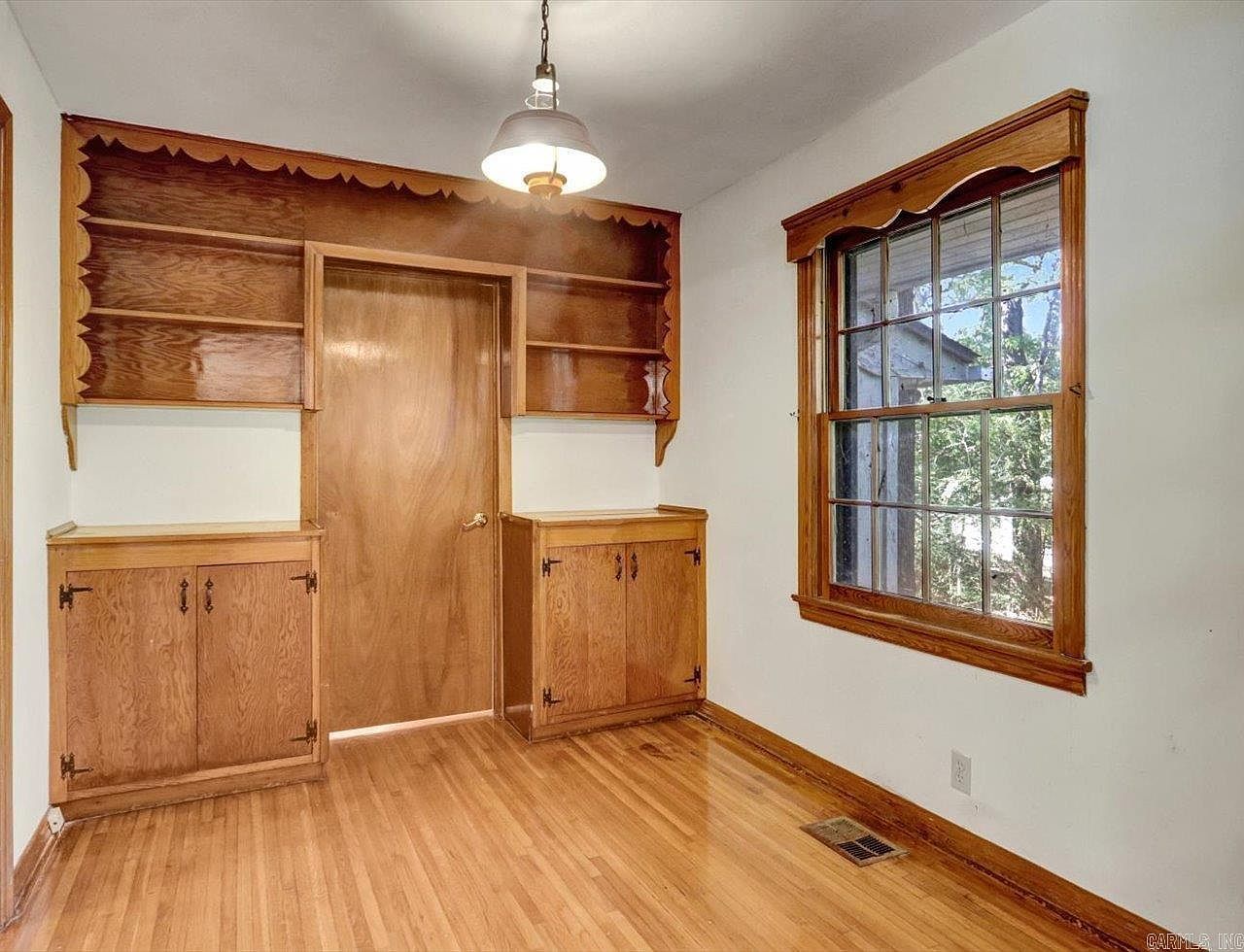 301 Ramble St Hot Springs, AR 71901  | Single Family