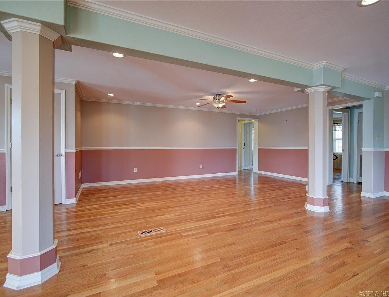 117 Waverly St Hot Springs, AR 71913  | Single Family