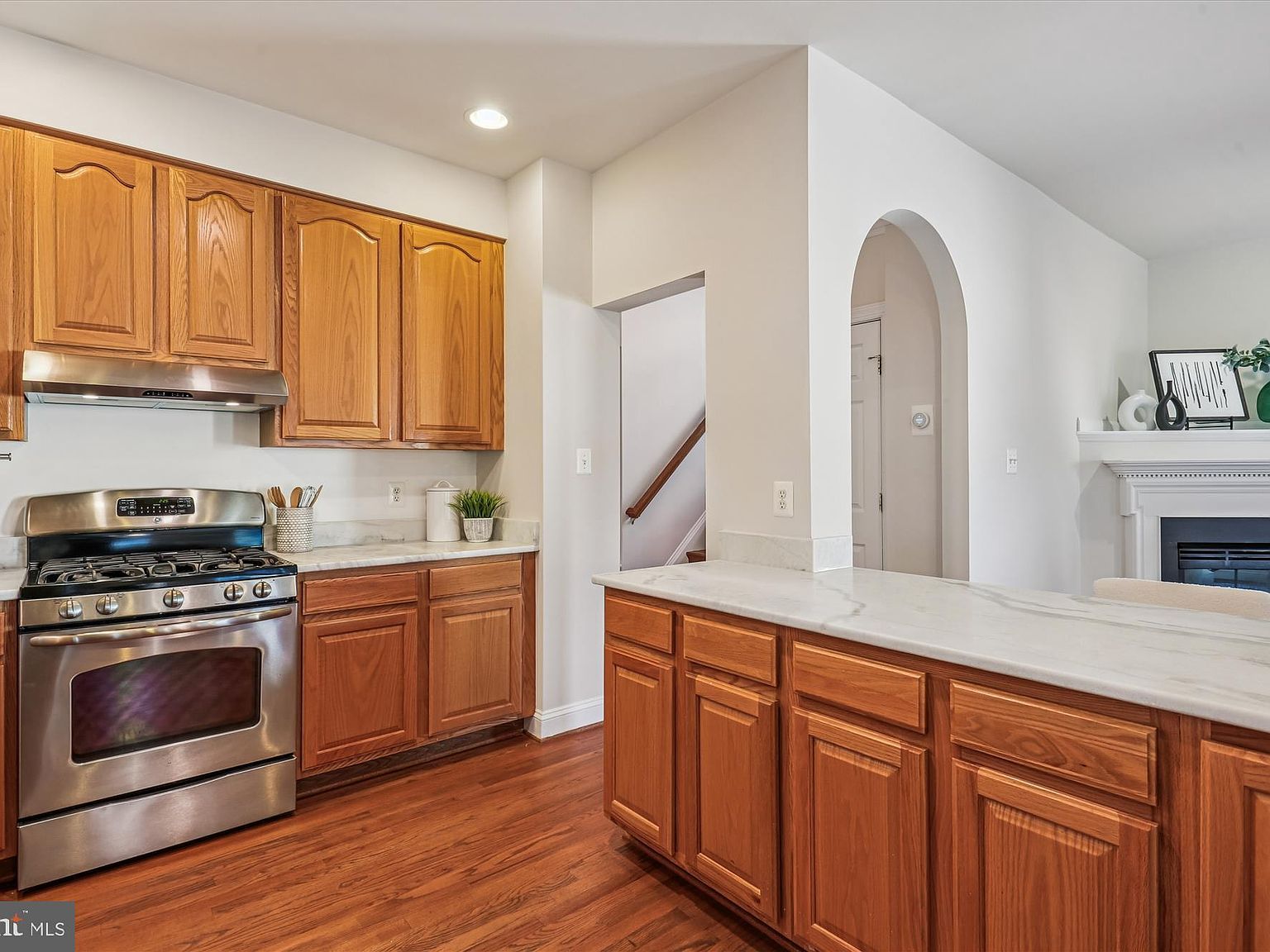 664 Lake Varuna Mews Gaithersburg, MD 20878  | Single Family