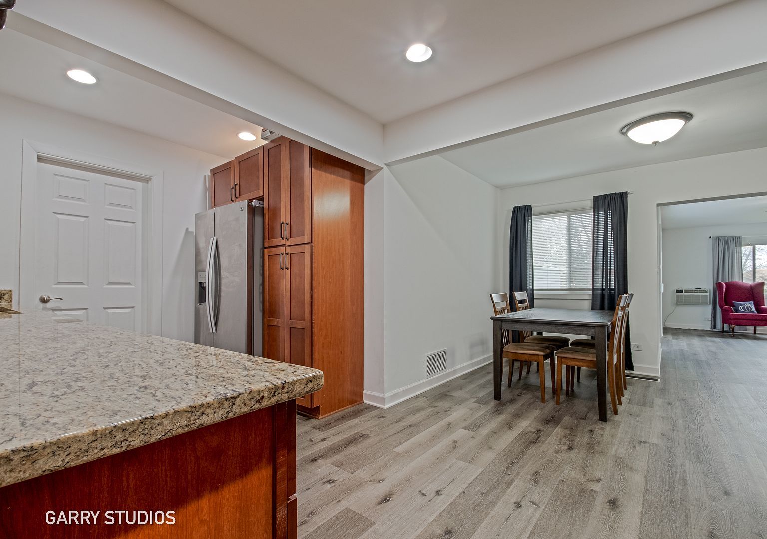 730 Ashley Ct Hoffman Estates, IL 60169 | Single Family