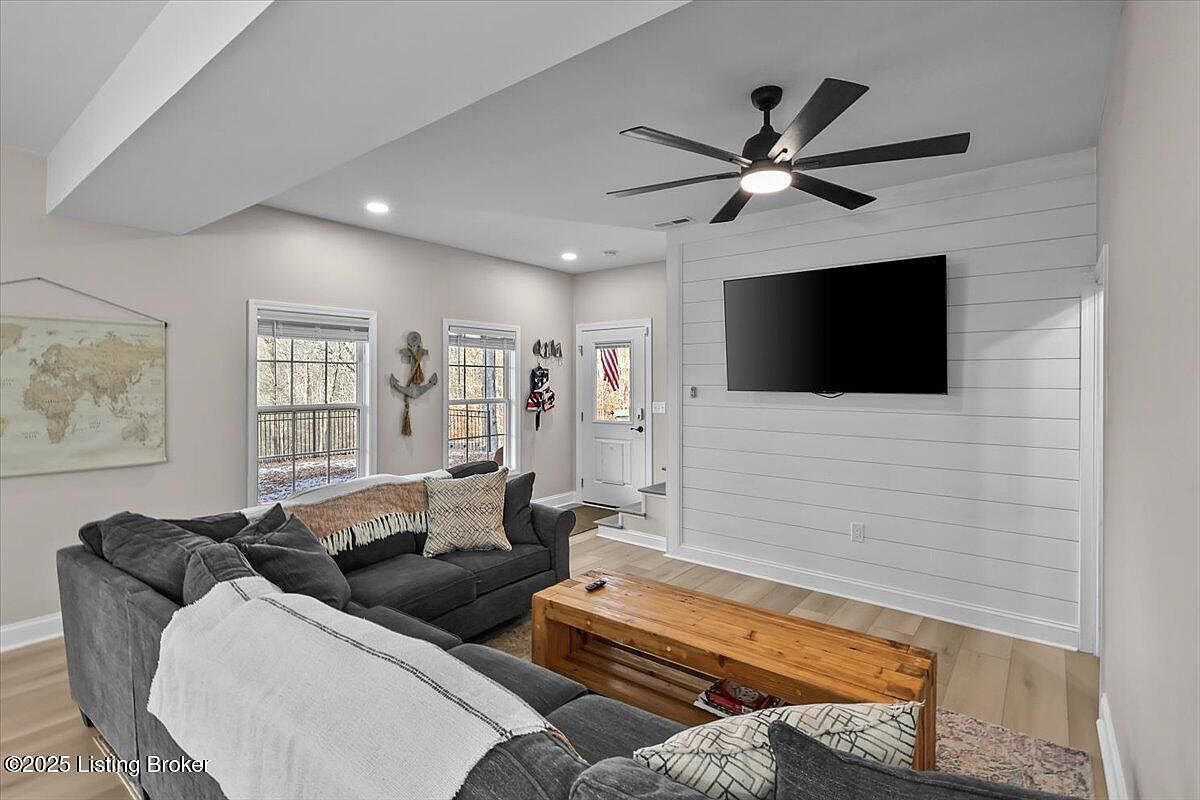 268 Maywood Dr Leitchfield, KY 42754 | Single Family