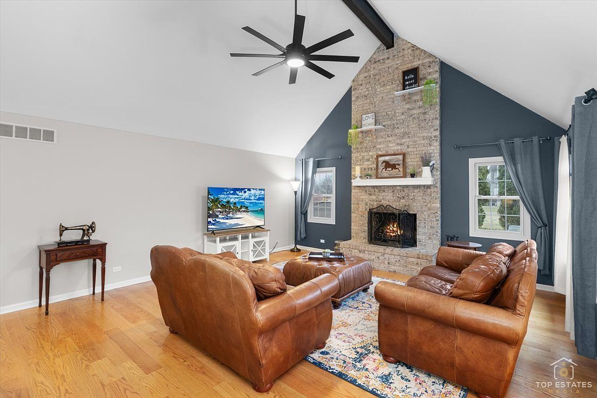 5302 Autumn Way Johnsburg, IL 60051  | Single Family