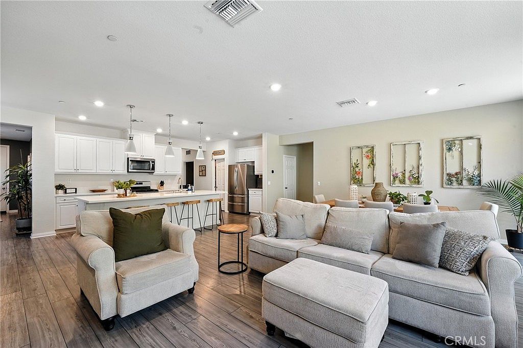 41018 Chambord Dr Lake Elsinore, CA 92532  | Single Family