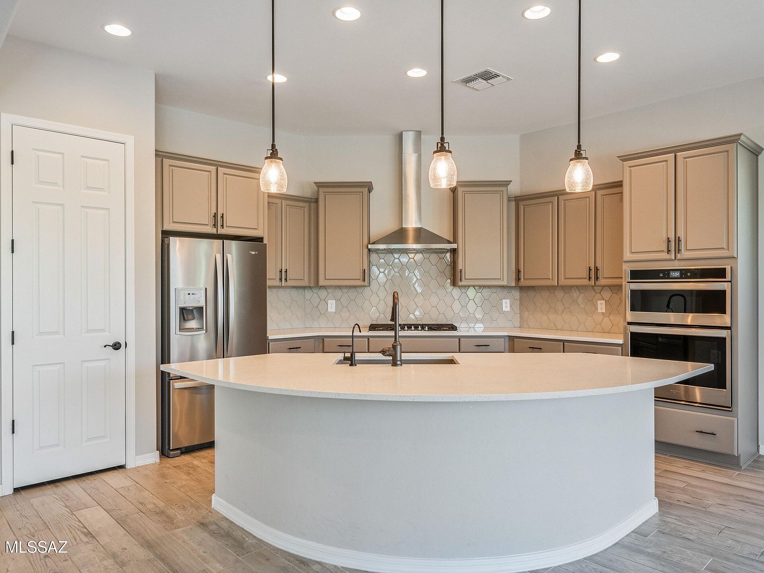 6909 W Cliff Spring Trl Marana, AZ 85658  | Single Family