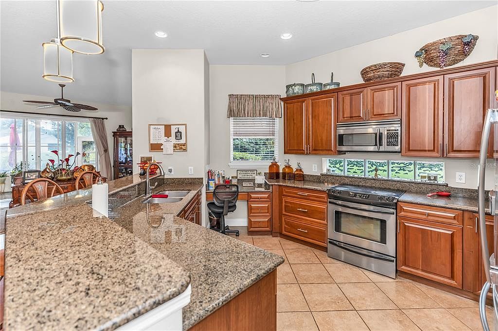 132 Lower Lake Ct Debary, FL 32713  | Single Family