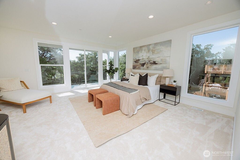 14737 56th Ave S Tukwila, WA 98168  | Single Family