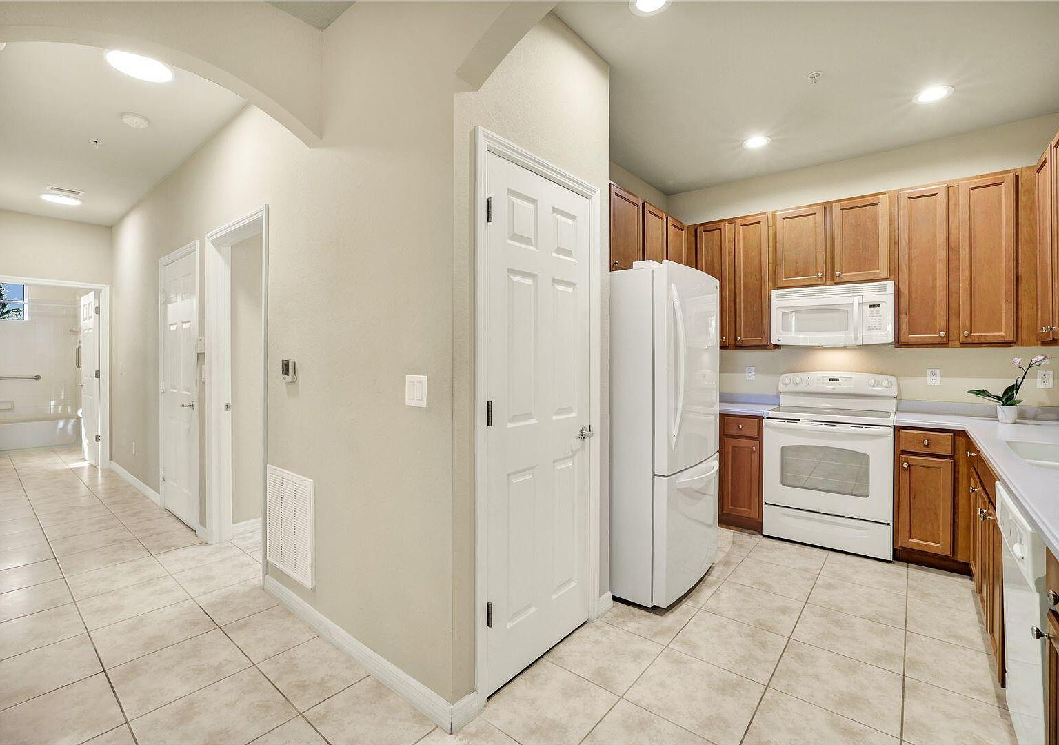 14685 Cranberry Ct Unit 2004 Naples, FL 34114  | Condominium