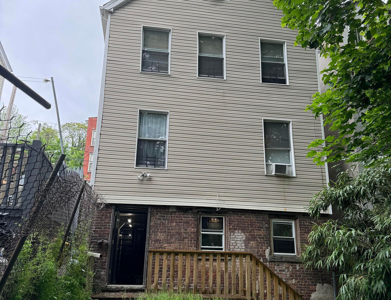 80 Corson Ave Staten Island, NY 10301  | Multi Family