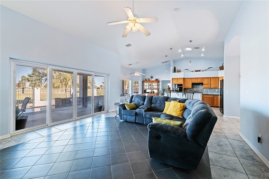 1830 E Fairway Bnd Fort Mohave, AZ 86426  | Single Family