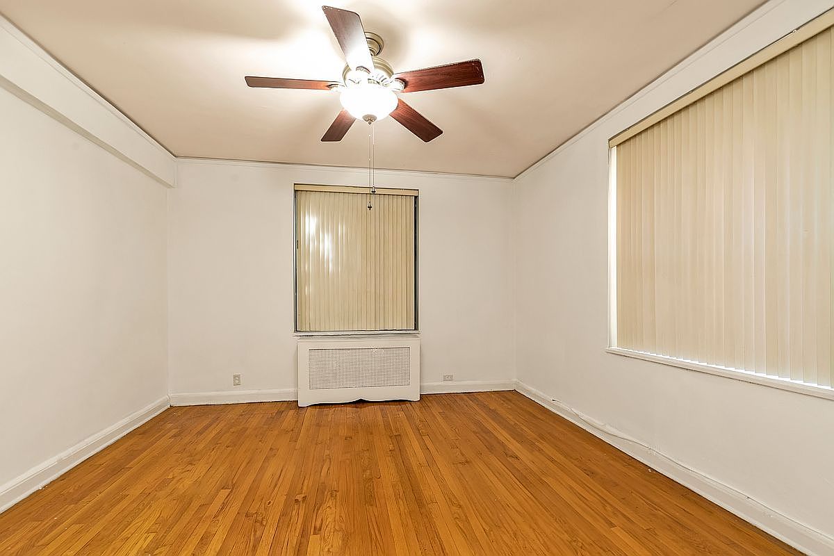 3421 78th St APT 2I Flushing, NY 11372  | Condominium