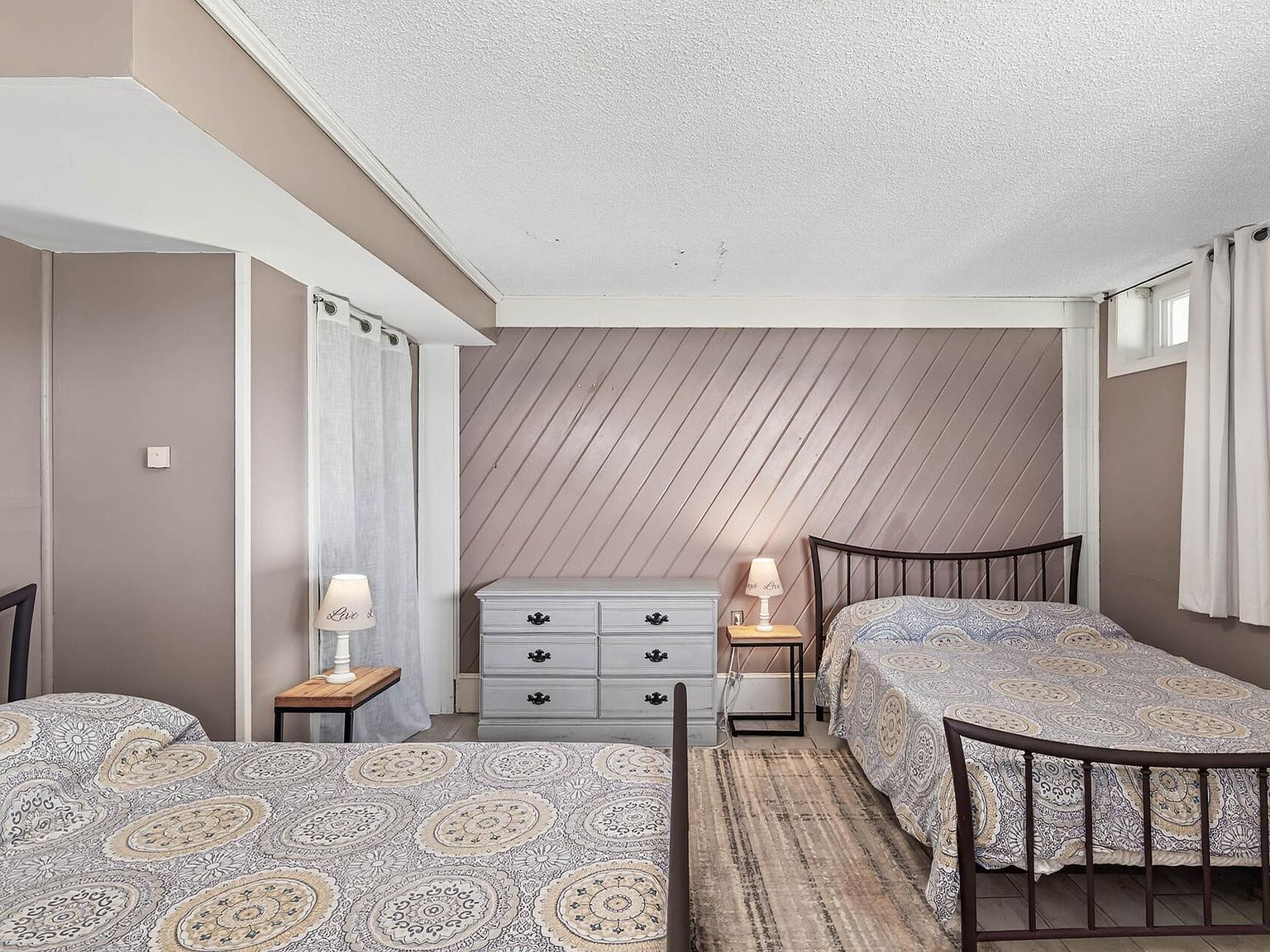 1794 Lawrence Cir NW Annandale, MN 55302  | Single Family