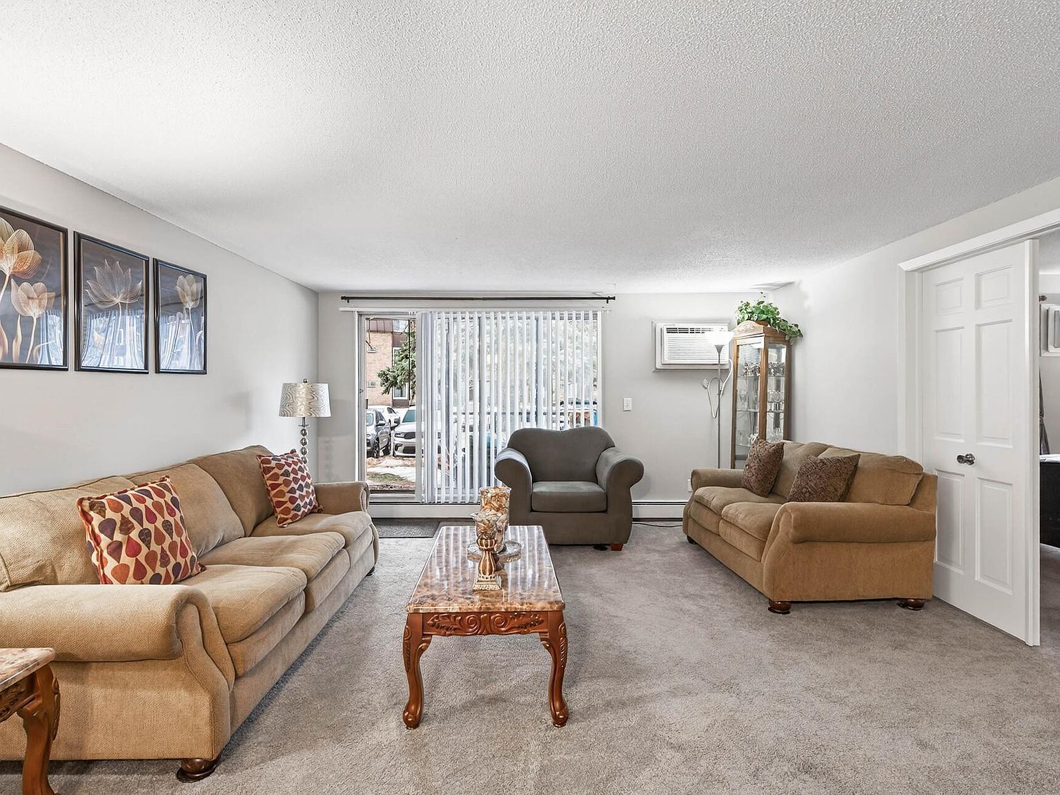 4207 Lakeside Ave N APT 137 Brooklyn Center, MN 55429 | Condominium