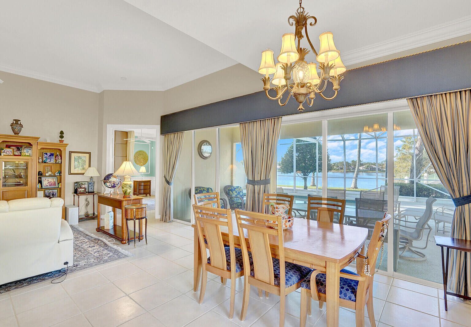 8121 Jolly Harbour Ct Wellington, FL 33414  | Single Family