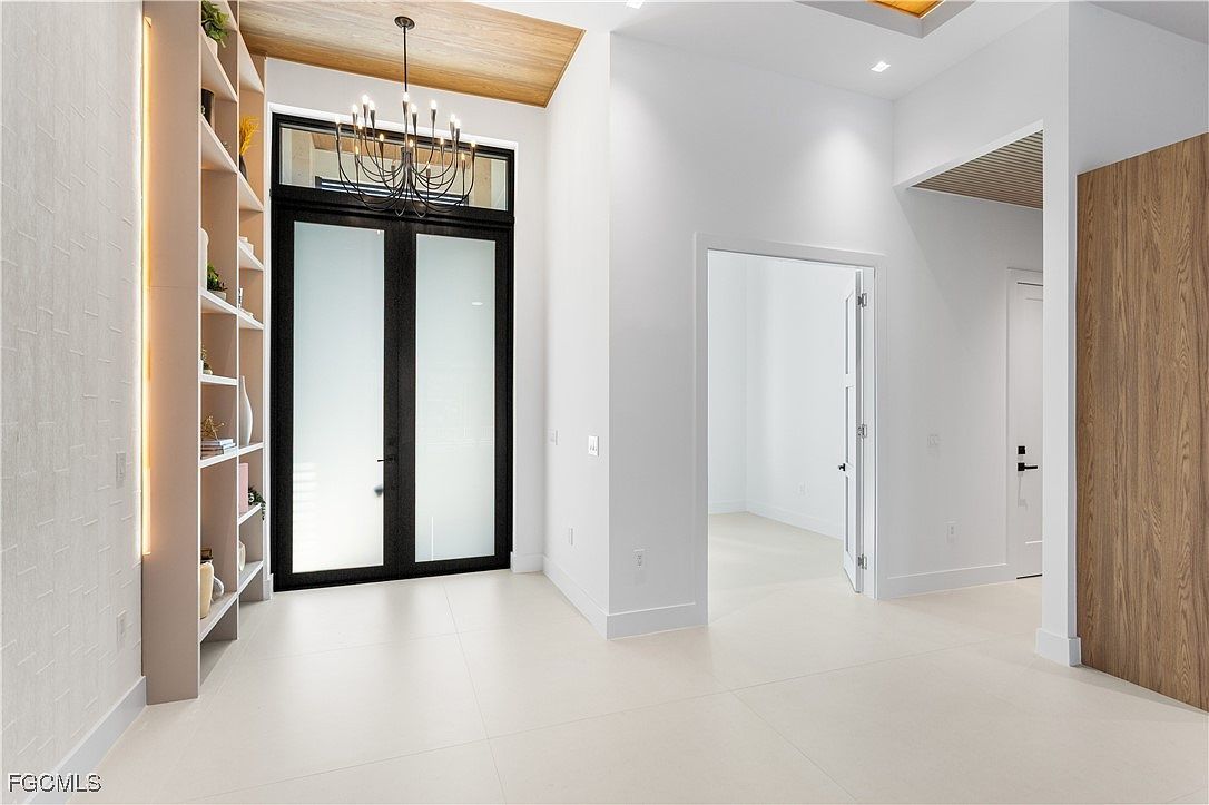 2529 SW 37th St Cape Coral, FL 33914  | Single Family