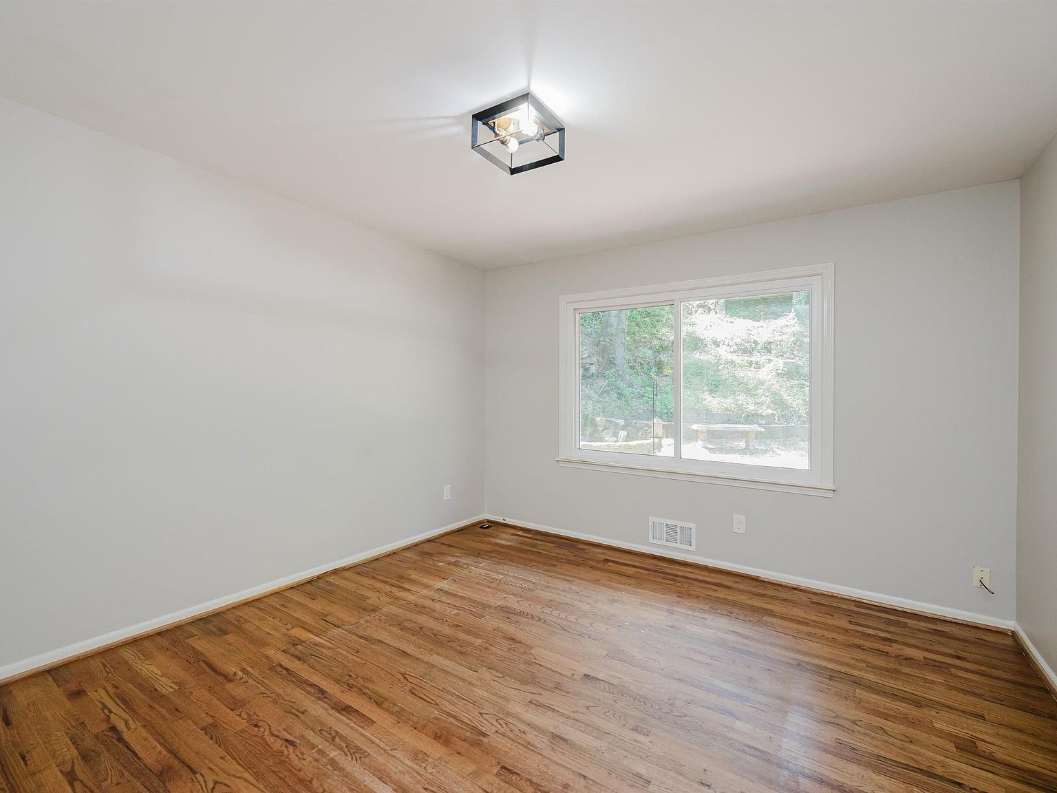 5812 Southcrest Rd Birmingham, AL 35213  | Single Family